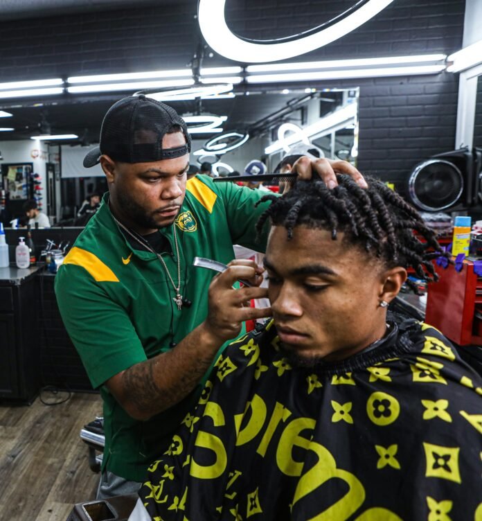 Meet ‘Lunechi Da Barber’: Styling Baylor Athletes in Waco