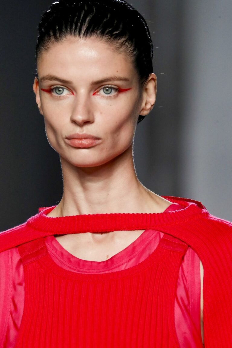 Top 10 Must-Try Beauty Trends for Spring 2024