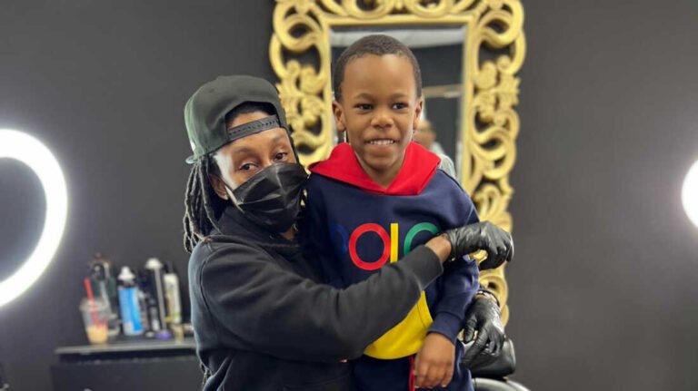 Autistic boy overcomes haircut fears with barber’s help – NPR