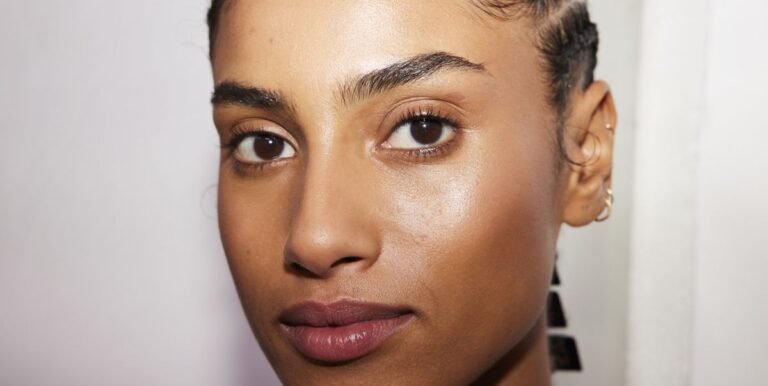 Top Retinol Picks for Clearing Acne in 2024